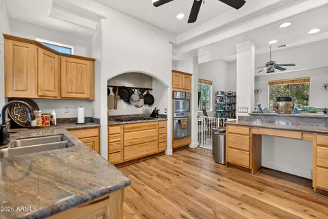 Kitchen - 7113 E Granada St, Mesa, AZ 85207 photo 3 of 6