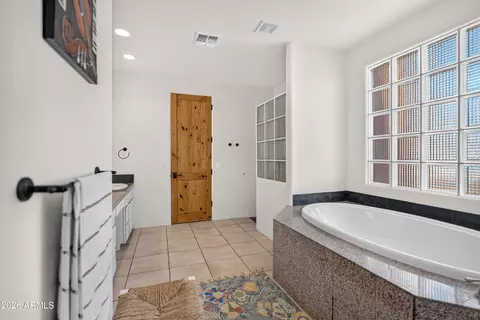 Bath - 7113 E Granada St, Mesa, AZ 85207 photo 4 of 12