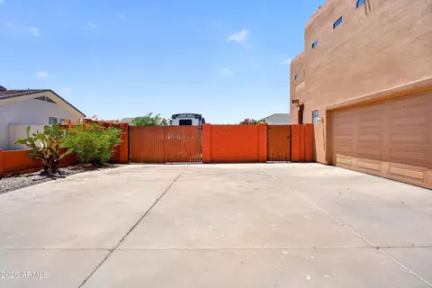 Exterior - 7113 E Granada St, Mesa, AZ 85207 photo 8 of 24