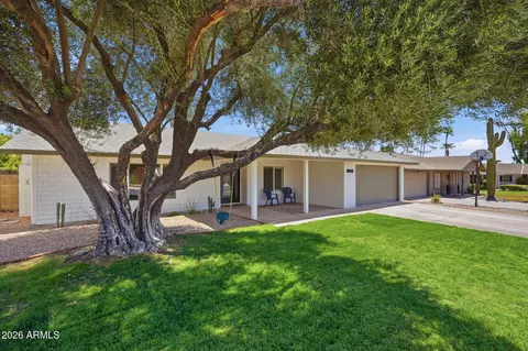 4234 E Winnetka Dr, Phoenix, AZ 85044 photo 3