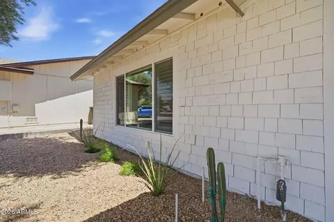 4234 E Winnetka Dr, Phoenix, AZ 85044 photo 5