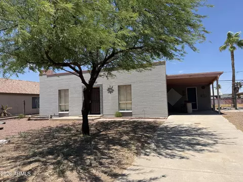 9510 W Madero Dr, Arizona City, AZ 85123