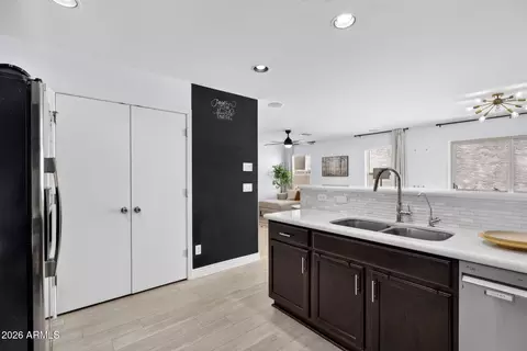954 S Deerfield Ln, Gilbert, AZ 85296 photo 15