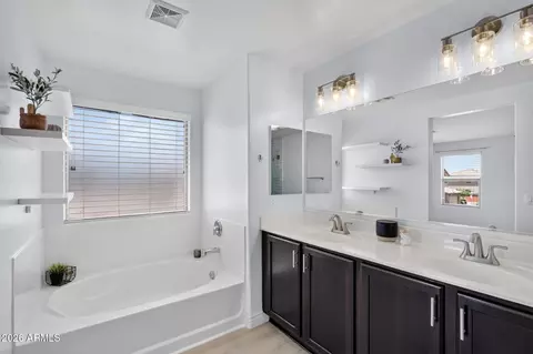 954 S Deerfield Ln, Gilbert, AZ 85296 photo 26
