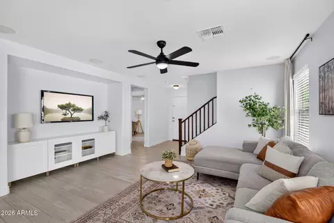 954 S Deerfield Ln, Gilbert, AZ 85296 photo 8