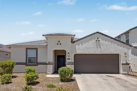 Exterior - 10286 S Desert View Dr, Apache Junction, AZ 85120 photo 2 of 6