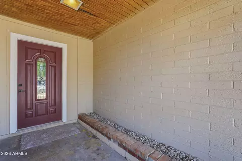 Exterior - 2617 W Lawrence Rd, Phoenix, AZ 85017 photo 2 of 10
