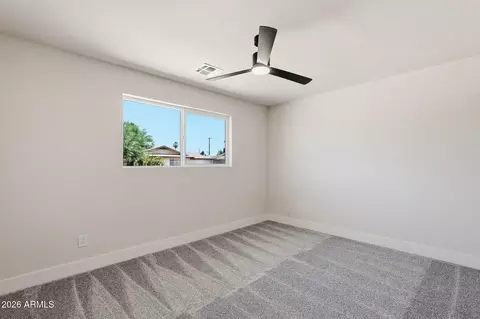 Bedroom - 2617 W Lawrence Rd, Phoenix, AZ 85017 photo 2 of 3