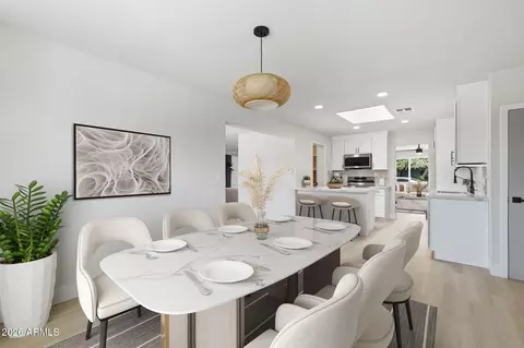 Dining - 2617 W Lawrence Rd, Phoenix, AZ 85017 photo 1 of 1