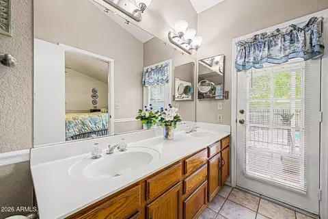 Bath - 3053 E Lockwood St, Mesa, AZ 85213 photo 1 of 3