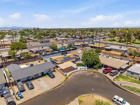 View/Area - 4426 N 34th Dr, Phoenix, AZ 85017 photo 1 of 1