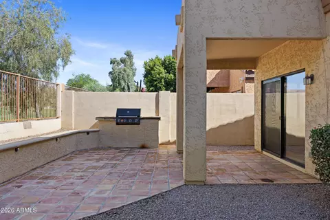 7031 S Golfside Ln, Phoenix, AZ 85042 photo 32