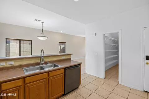 7031 S Golfside Ln, Phoenix, AZ 85042 photo 45