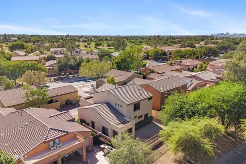 7031 S Golfside Ln, Phoenix, AZ 85042 photo 10
