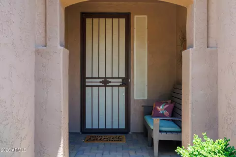 Exterior - 4750 E Blue Spruce Ln, Gilbert, AZ 85298 photo 3 of 15