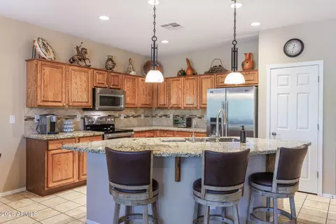 Kitchen - 4750 E Blue Spruce Ln, Gilbert, AZ 85298 photo 4 of 4
