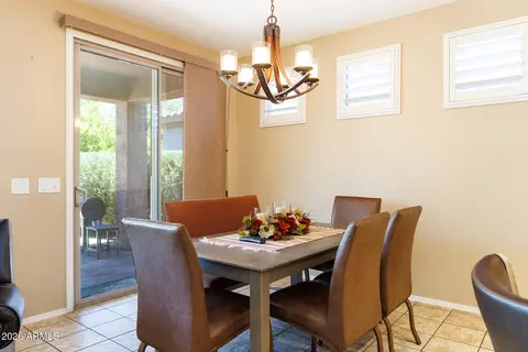 Dining - 4750 E Blue Spruce Ln, Gilbert, AZ 85298 photo 1 of 2