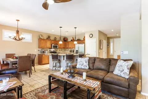Living - 4750 E Blue Spruce Ln, Gilbert, AZ 85298 photo 3 of 4