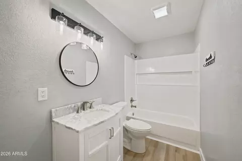 Bath - 4638 E La Puente Ave, Phoenix, AZ 85044 photo 2 of 2