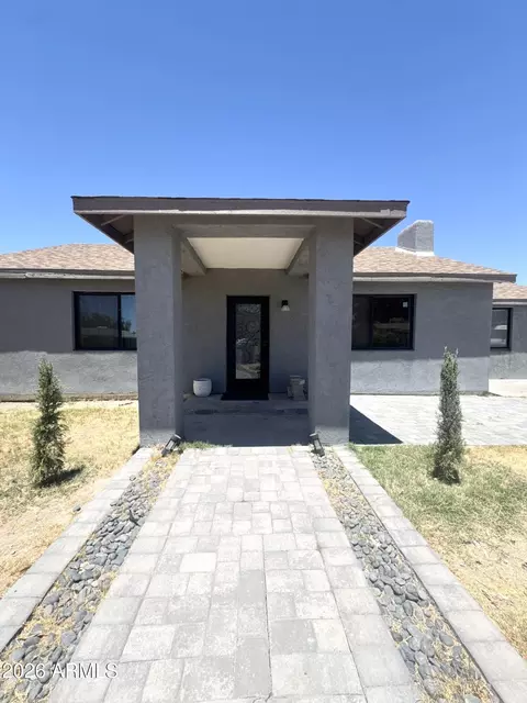 Exterior - 2502 Edgemont Ave, Phoenix, AZ 85008 photo 2 of 2
