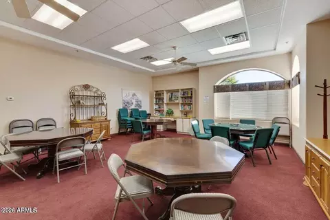 View/Area - 4202 E Broadway Rd #16, Mesa, AZ 85206 photo 4 of 6