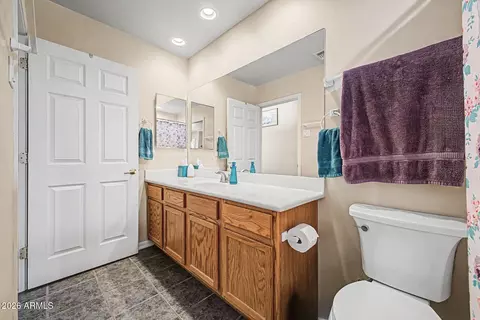Bath - 4202 E Broadway Rd #16, Mesa, AZ 85206 photo 2 of 3