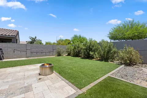 Exterior - 4121 S 67th Dr, Phoenix, AZ 85043 photo 4 of 4