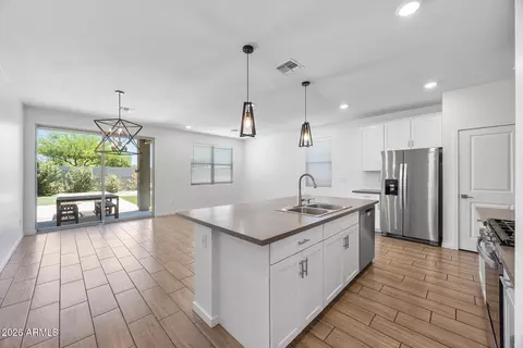 Other - 4121 S 67th Dr, Phoenix, AZ 85043 photo 3 of 10