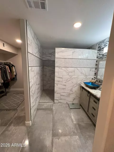 Bath - 6257 E Orion St, Mesa, AZ 85215 photo 1 of 10
