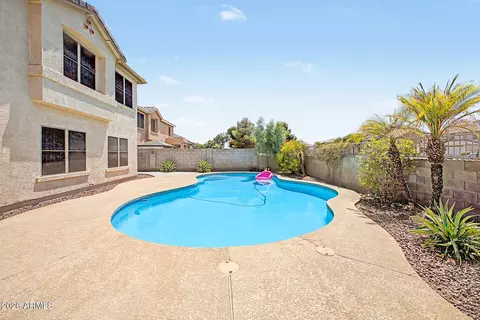 Exterior - 3709 E Betsy Ln, Gilbert, AZ 85296 photo 6 of 8