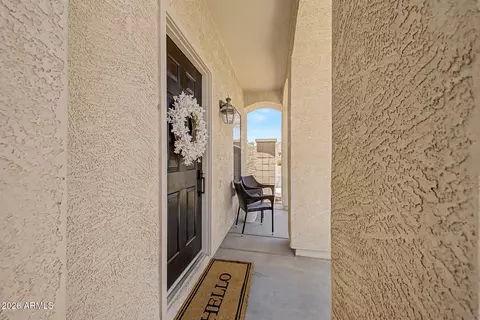 Exterior - 3709 E Betsy Ln, Gilbert, AZ 85296 photo 4 of 8
