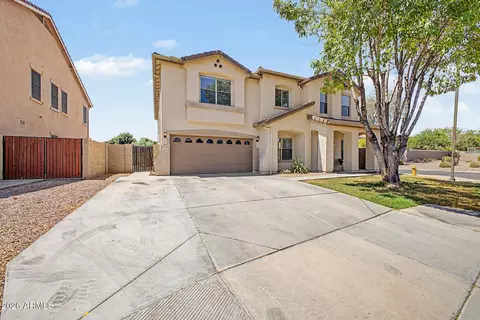 Exterior - 3709 E Betsy Ln, Gilbert, AZ 85296 photo 2 of 8