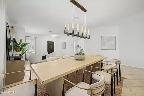 Dining - 3709 E Betsy Ln, Gilbert, AZ 85296 photo 3 of 4