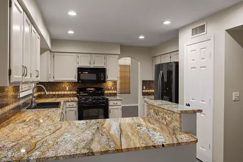 3402 E Windsong Dr, Phoenix, AZ 85048 photo 20