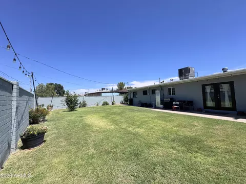 Exterior - 2300 E 7th St, Douglas, AZ 85607 photo 4 of 9