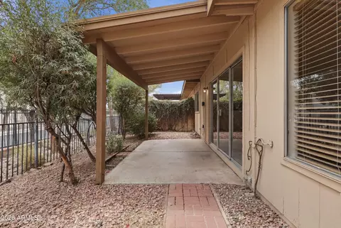 Exterior - 5409 S Mitchell Dr, Tempe, AZ 85283 photo 4 of 9
