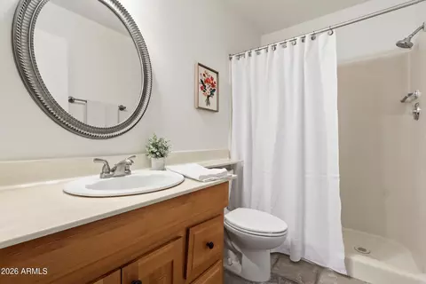 Bath - 5409 S Mitchell Dr, Tempe, AZ 85283 photo 1 of 2