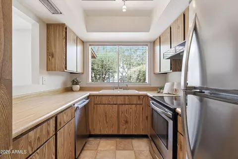 Kitchen - 5409 S Mitchell Dr, Tempe, AZ 85283 photo 2 of 4