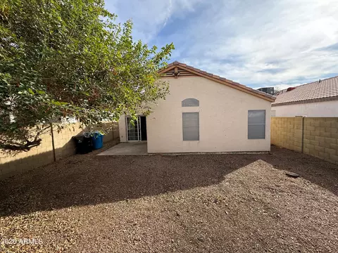 Exterior - 4622 E Grovers Ave, Phoenix, AZ 85032 photo 5 of 7