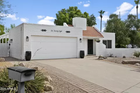 Exterior - 628 E Boca Raton Rd, Phoenix, AZ 85022 photo 2 of 9