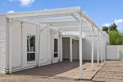 Exterior - 628 E Boca Raton Rd, Phoenix, AZ 85022 photo 5 of 9