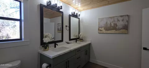 Bath - 2870 Cedar Rdg, Overgaard, AZ 85933 photo 1 of 5