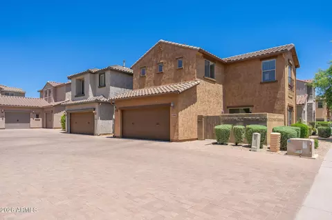 Exterior - 3954 E Melinda Dr, Phoenix, AZ 85050 photo 2 of 9