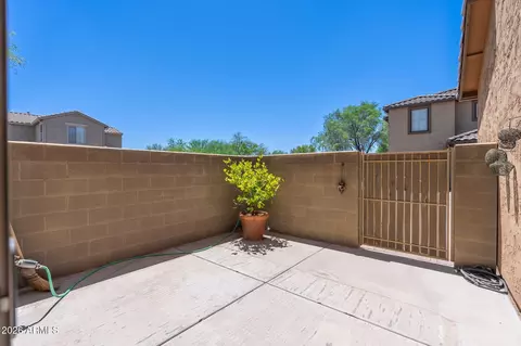Exterior - 3954 E Melinda Dr, Phoenix, AZ 85050 photo 4 of 9
