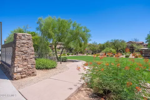 Exterior - 3954 E Melinda Dr, Phoenix, AZ 85050 photo 6 of 9