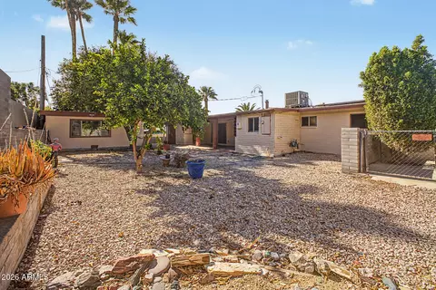 Exterior - 1341 E Orchid Ln, Phoenix, AZ 85020 photo 8 of 10