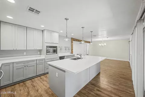 Kitchen - 1341 E Orchid Ln, Phoenix, AZ 85020 photo 2 of 3