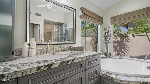 Bath - 1642 E Nighthawk Way, Phoenix, AZ 85048 photo 3 of 6