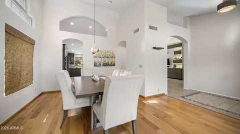 Dining - 1642 E Nighthawk Way, Phoenix, AZ 85048 photo 1 of 2