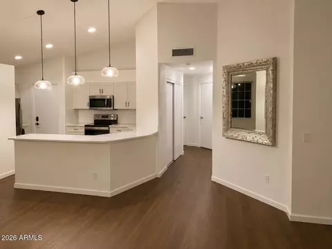 4238 Everett Dr, Phoenix, AZ 85032 photo 14